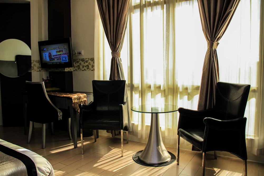 Shervinton Executive Boutique Hotel 57/60