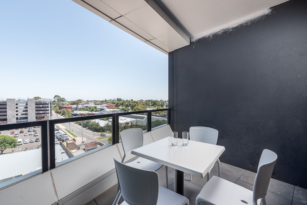 Domi Serviced Apartments 38/50