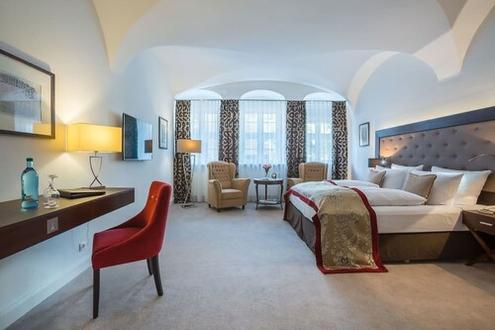 Romantik Hotel Burgkeller & Residenz Kerstinghaus 15/50