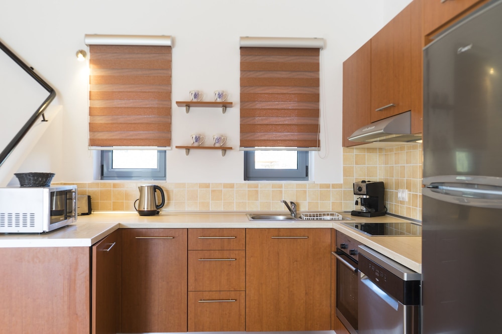 Estrella Villas 8/68