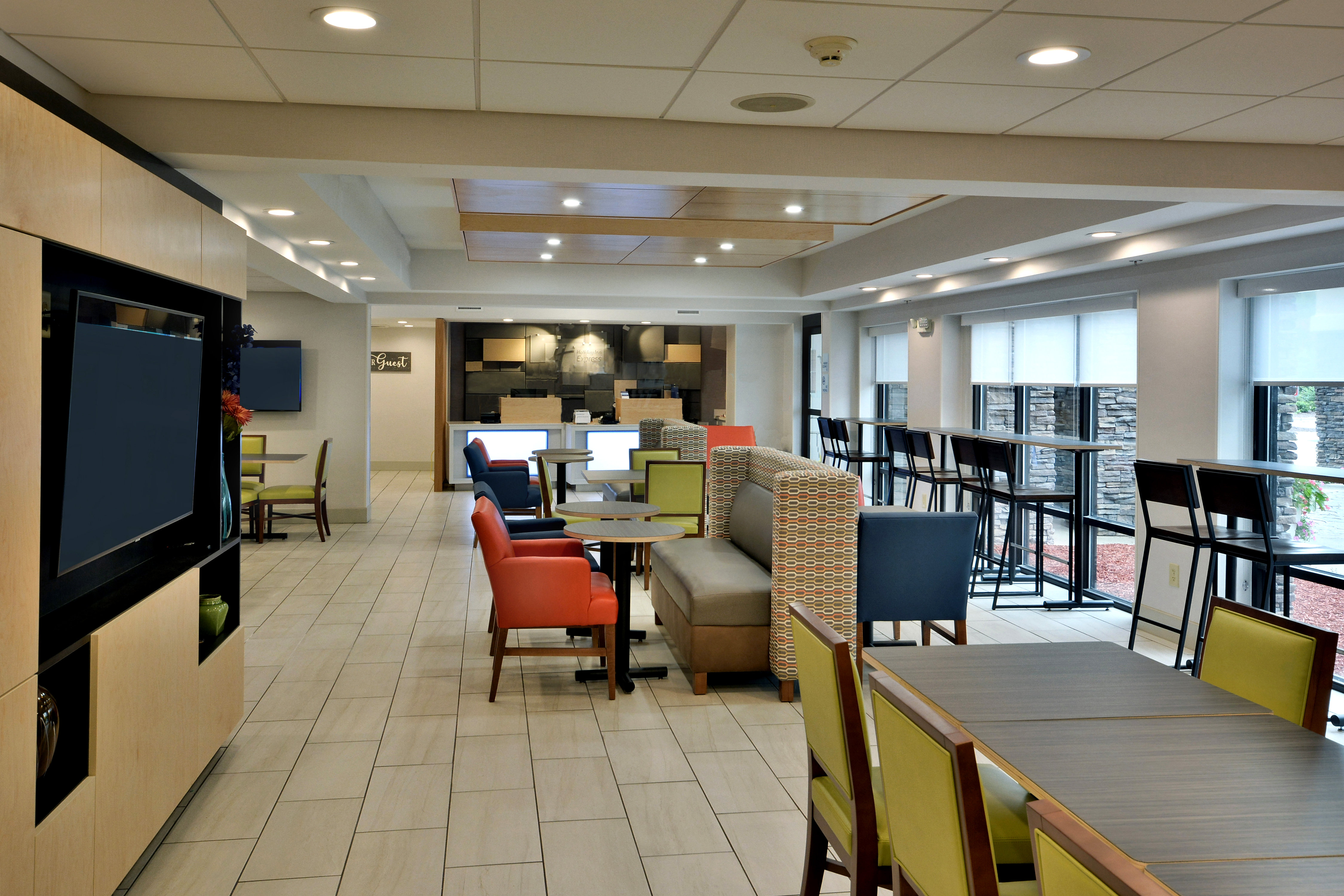 Holiday Inn Express Raleigh-Durham Airport 19/25