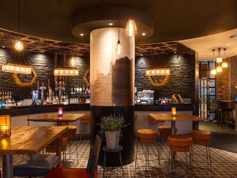 Novotel London Tower Bridge 55/69