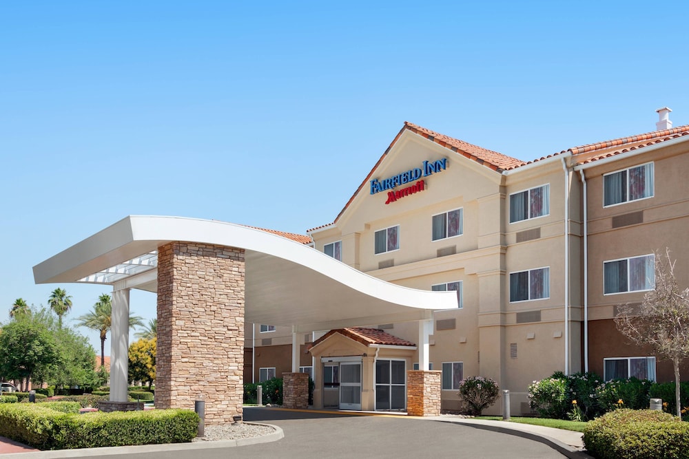 Fairfield Inn by Marriott Visalia Sequoia 2/23