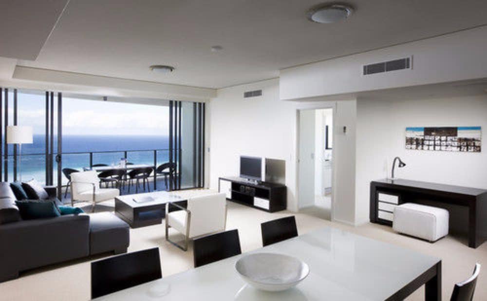 Mantra Sierra Grand Broadbeach 65/73