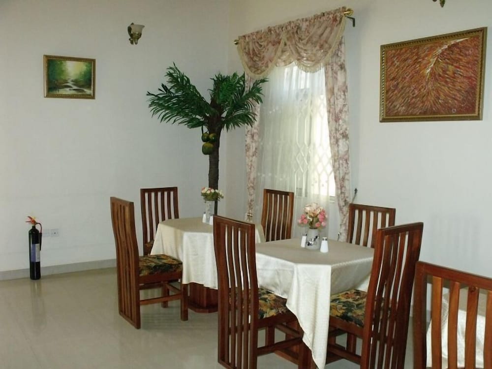 Acacia Lodge, North Legon(Haatso) 19/29