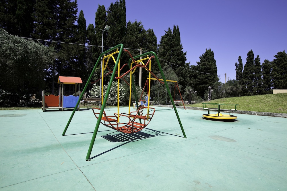 Dolmen Sport Resort 47/66