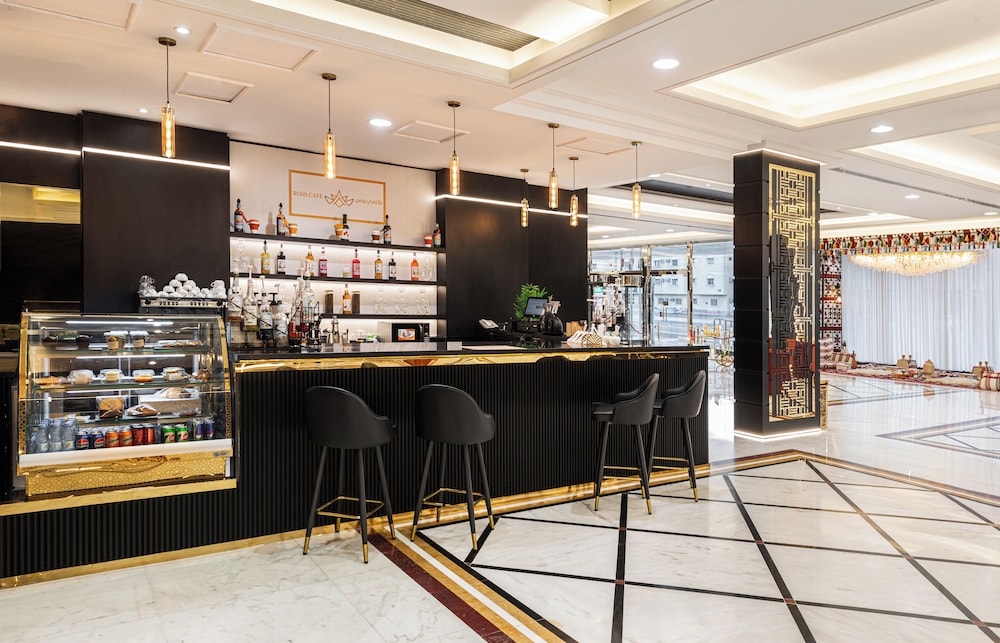 فندق روس(Ross Hotel) 31/36