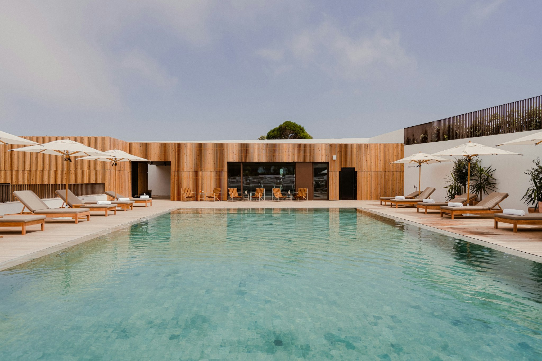 Aethos Ericeira 12/12
