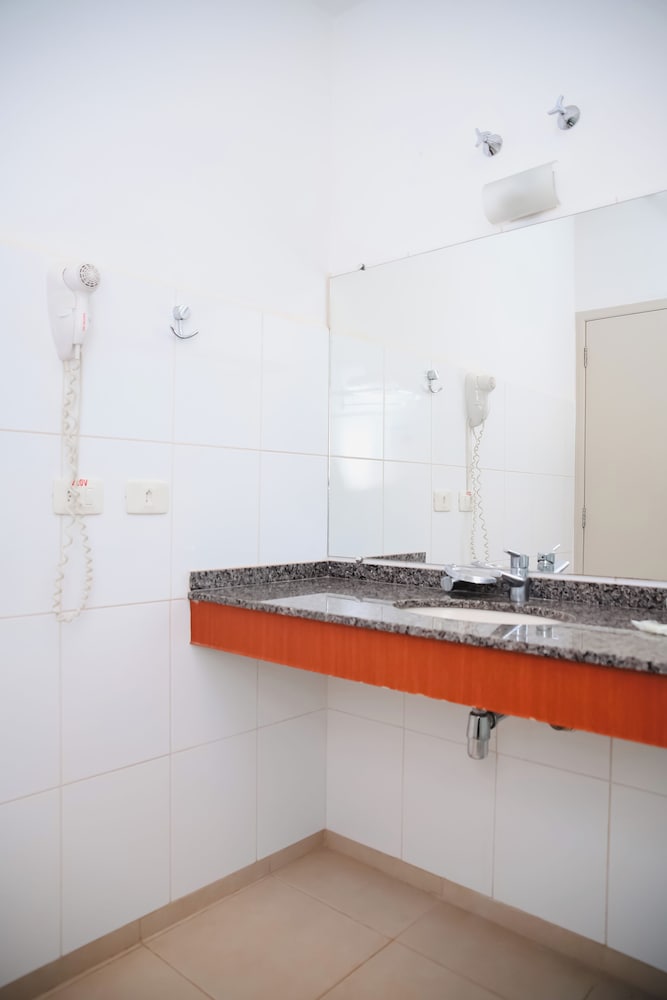 Hotel Agua das Araras 48/50