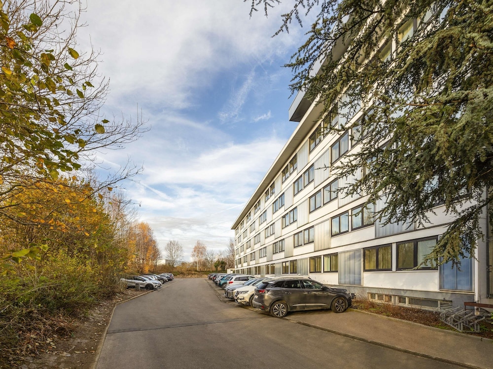 NOVOTEL BRUSSELS AIRPORT 72/75