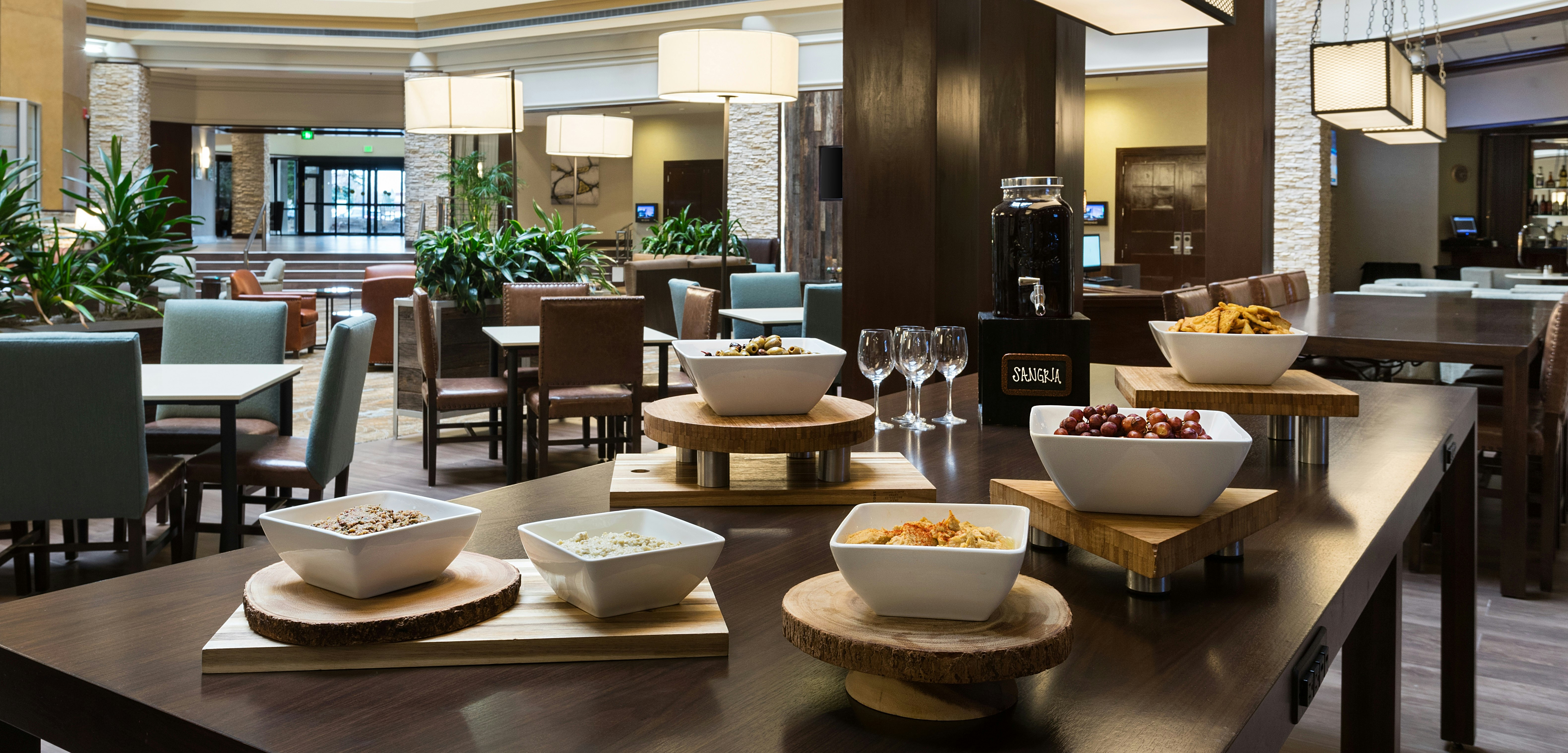 Embassy Suites by Hilton Denver Tech Center 36/64