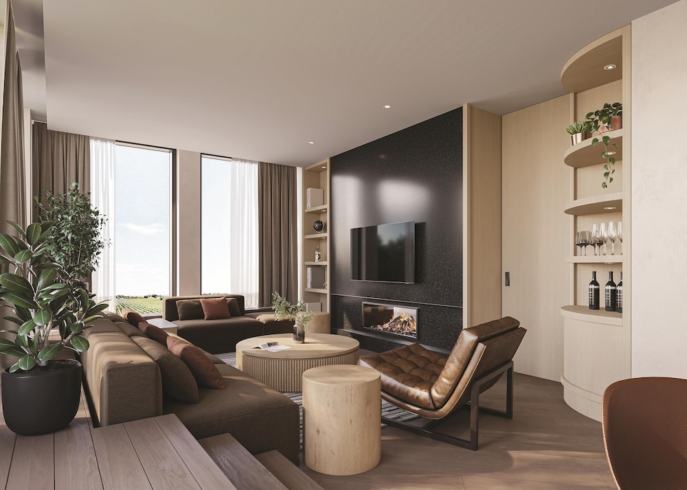 The Clayfield, in the Unbound Collection by Hyatt 14/29