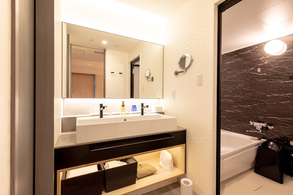 Montblanc Hotel Raffine Nagoya Ekimae 29/31