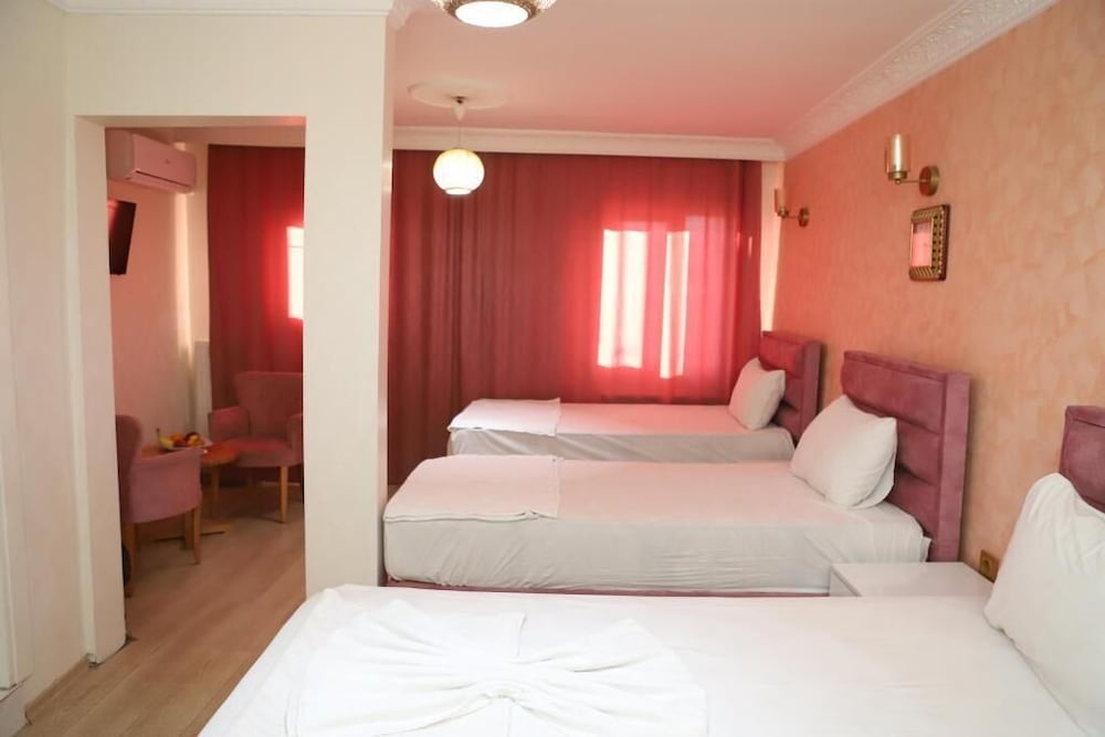 Avrasya Queen Hotel 2/30