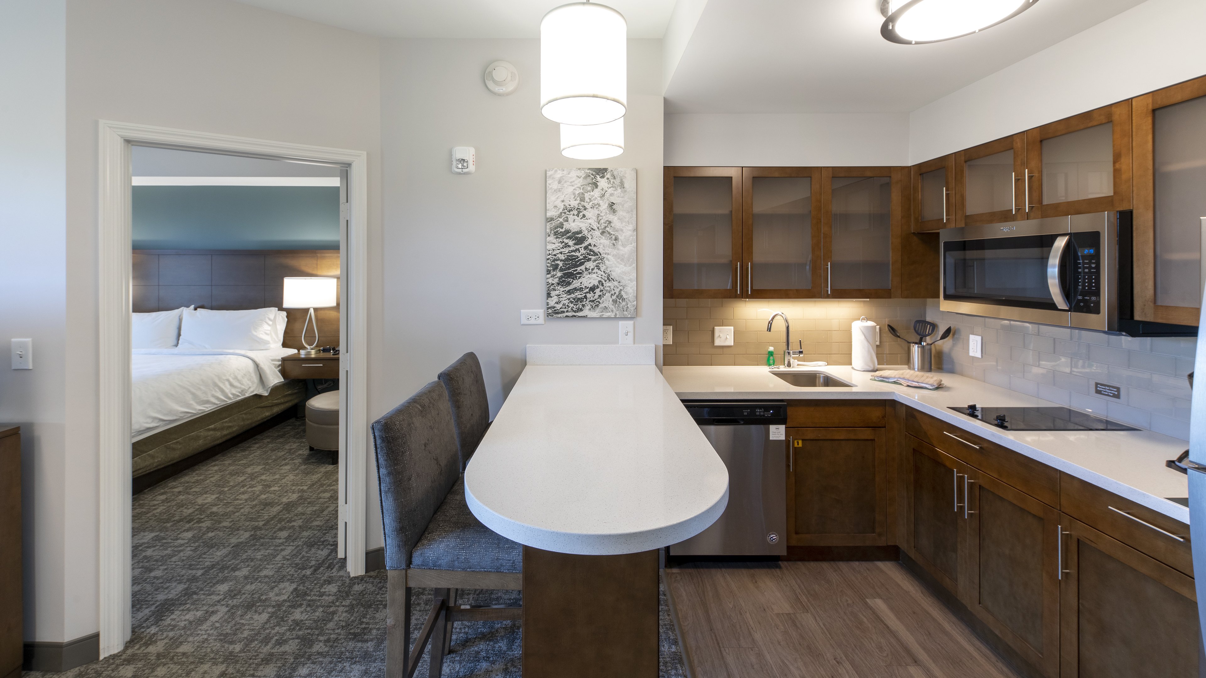 Staybridge Suites Naples Marco Island 74/75