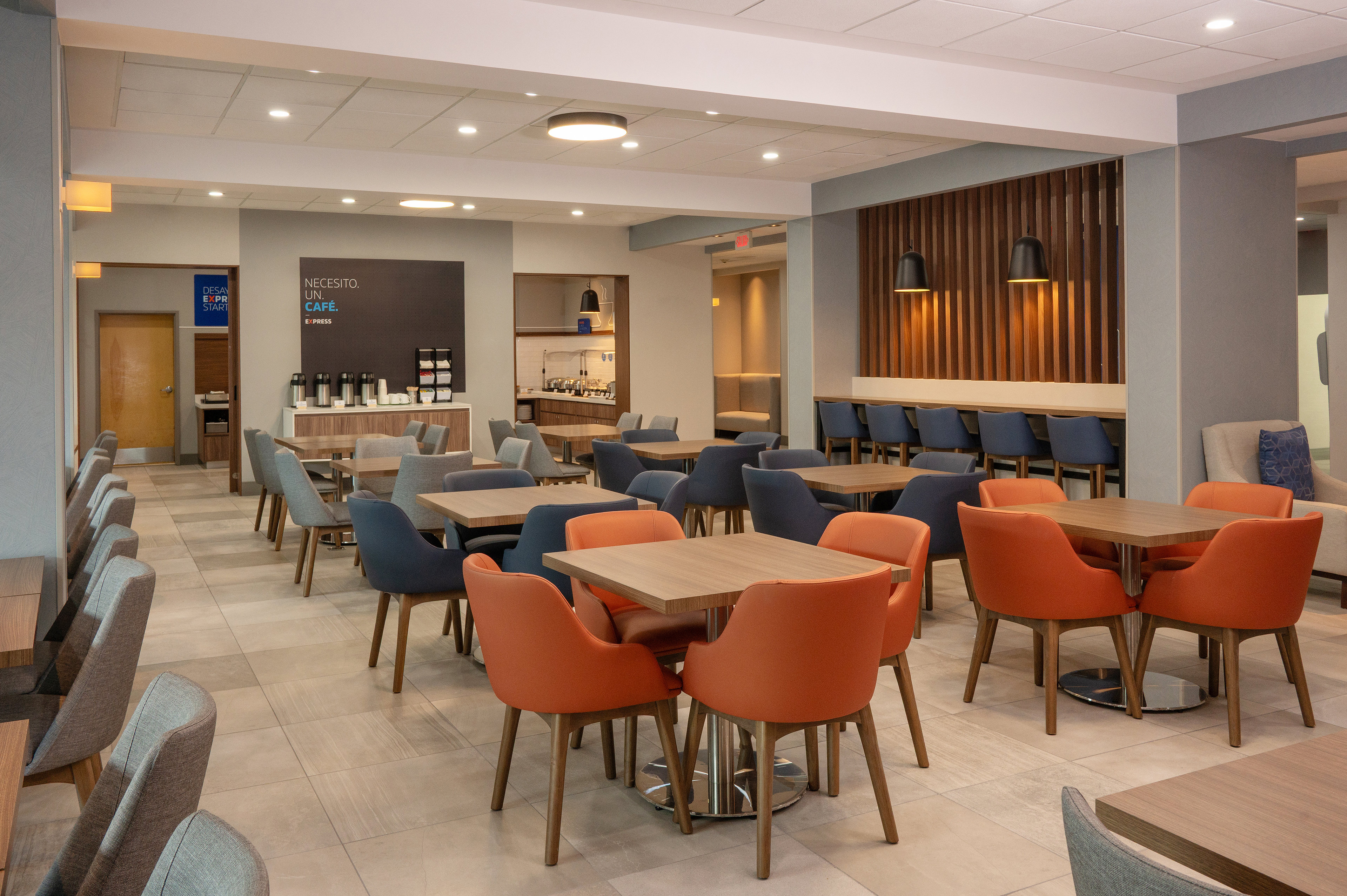 Holiday Inn Express And Suites Monterrey Aeropuerto 56/78