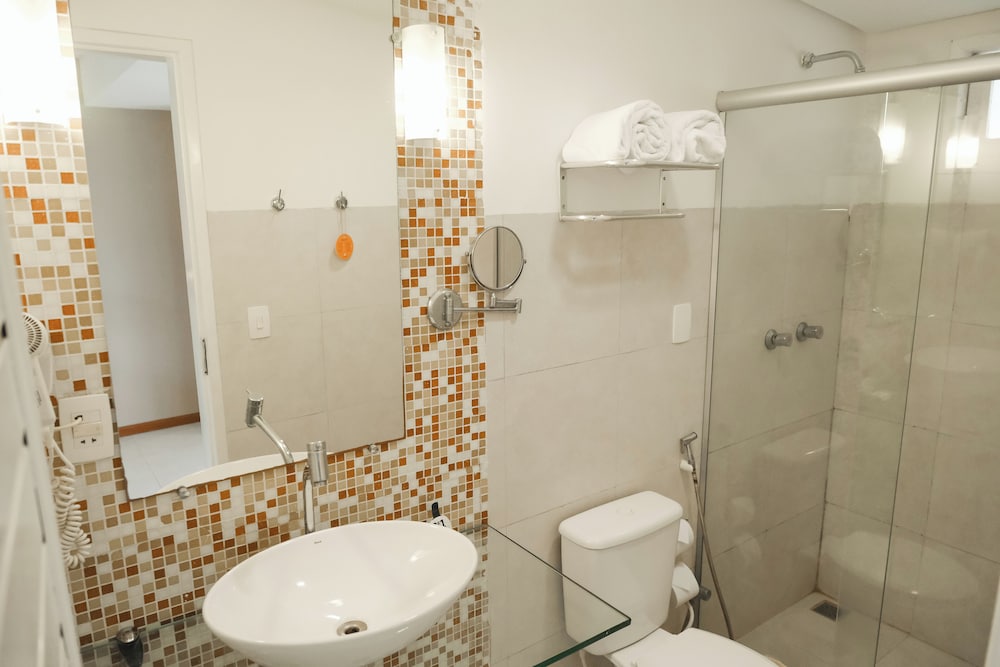 HOTEL VILLAOESTE 44/44