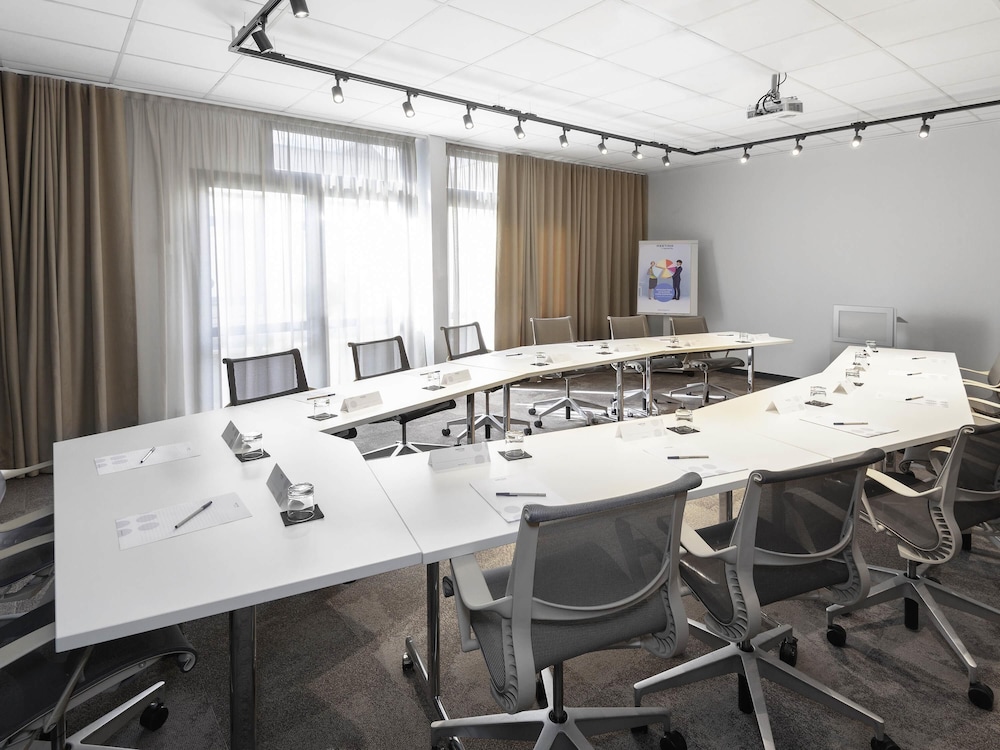 Novotel Blois Centre Val de Loire 33/48