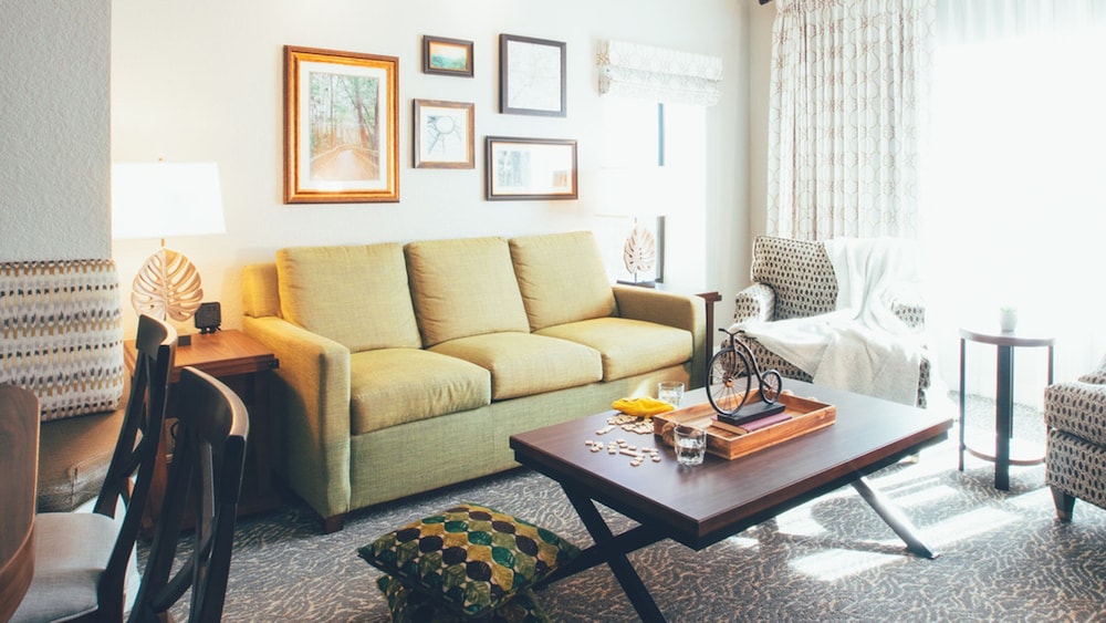 Holiday Inn Club Vacations at Orange Lake Resort 48/83