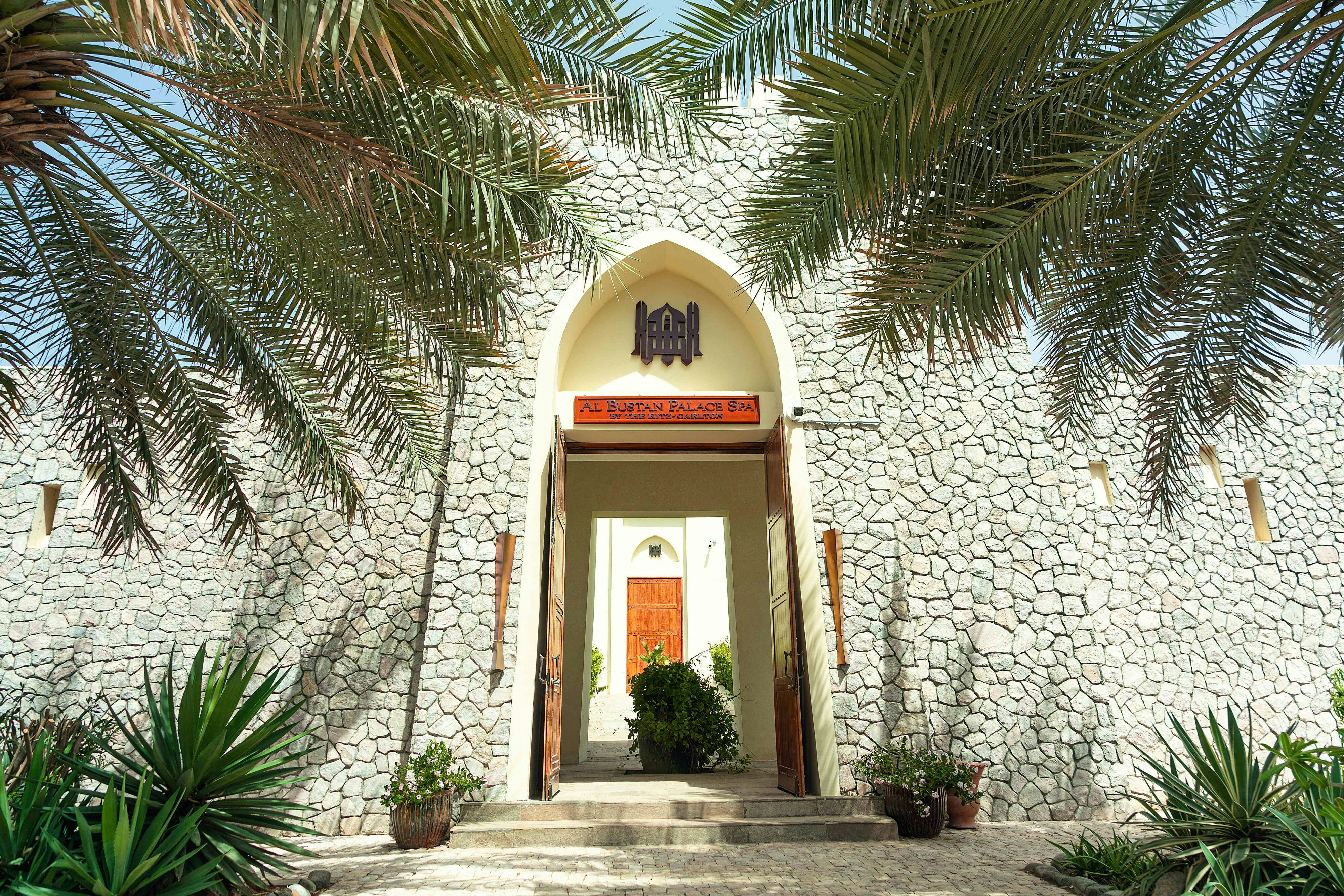 Al Bustan Palace A Ritz-Carlton Hotel 47/52