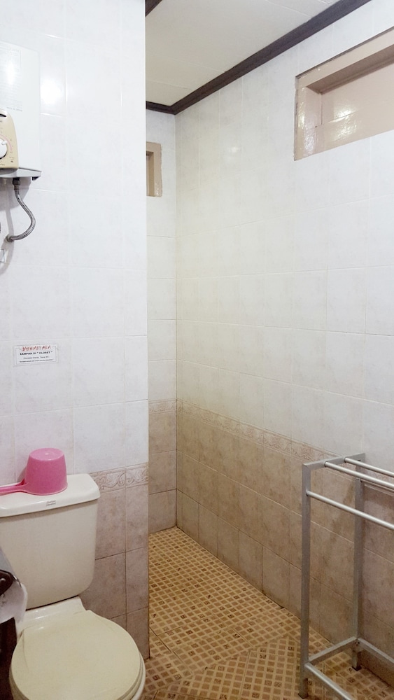 Pondok Asri Family Guest House 50/53