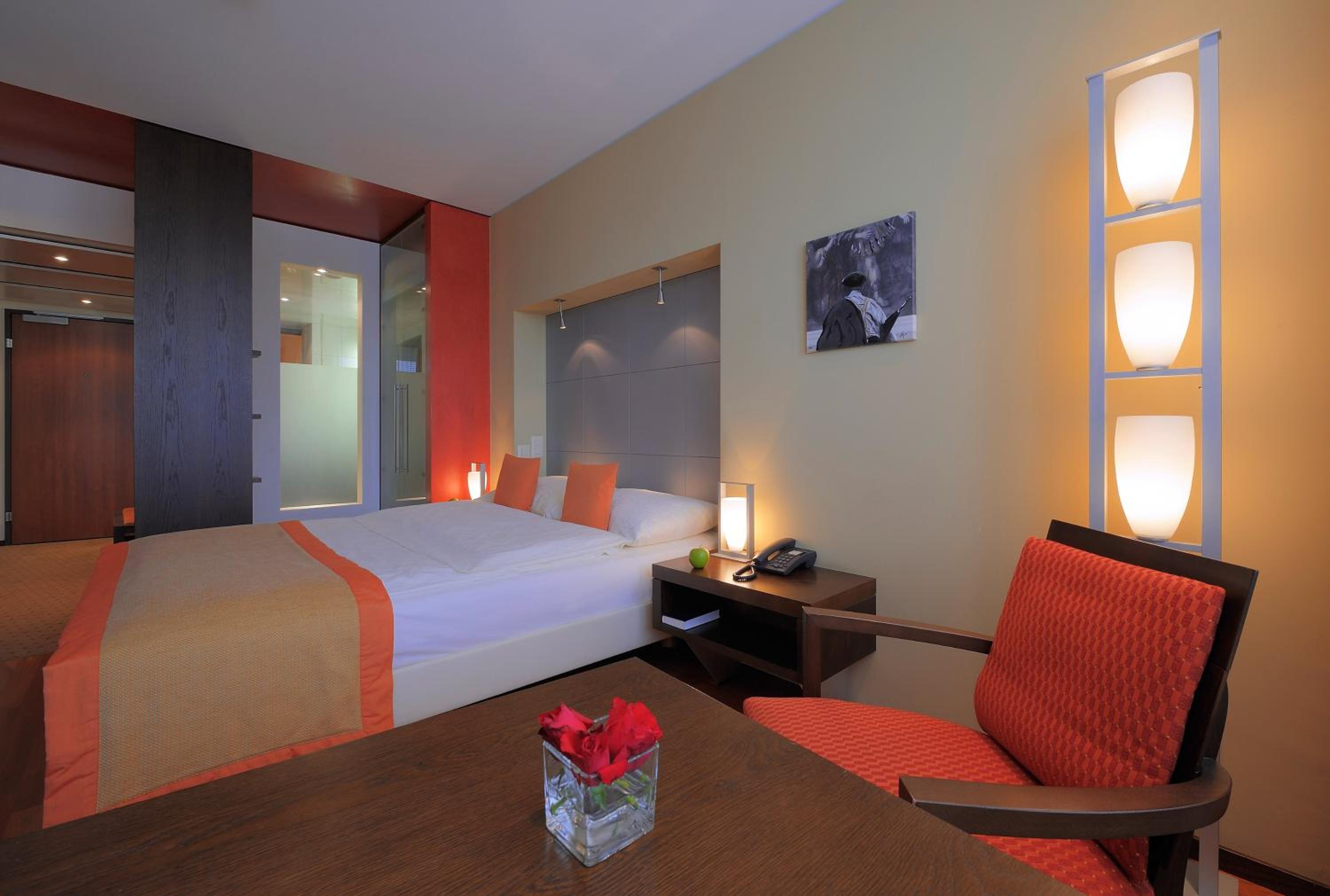 غرفة قياسية بسرير كوين، Radisson Blu Hotel St Gallen 3/6
