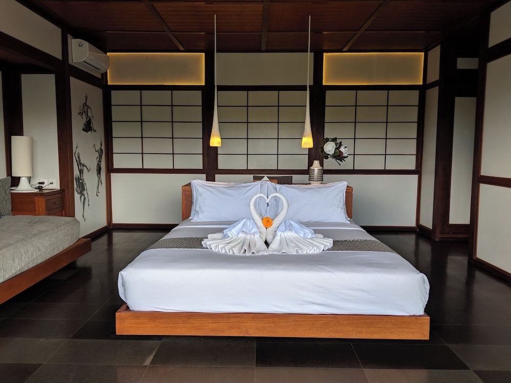 SUITE, TWIN BEDS, KING BED, RICE TERRACE VIEW