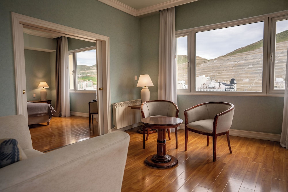 Lucania Palazzo Hotel 48/55
