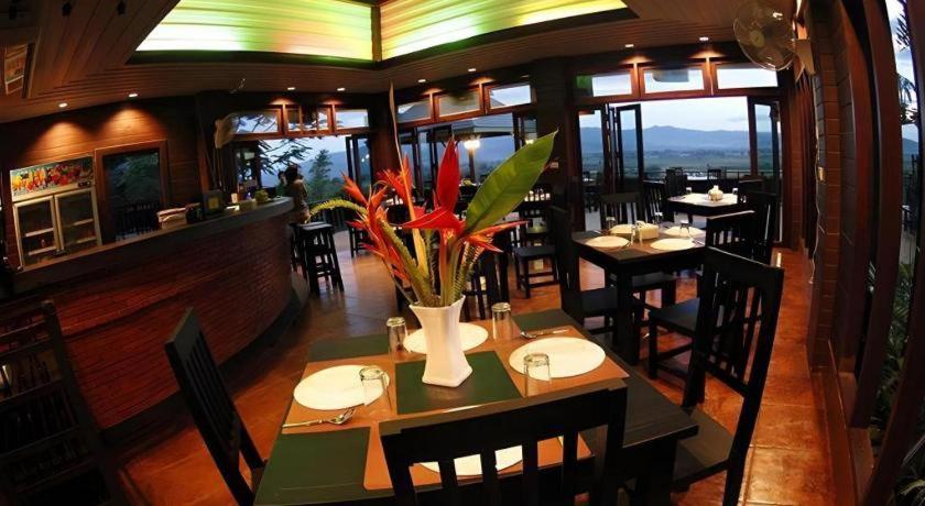 Thaton Hill Resort 15/32