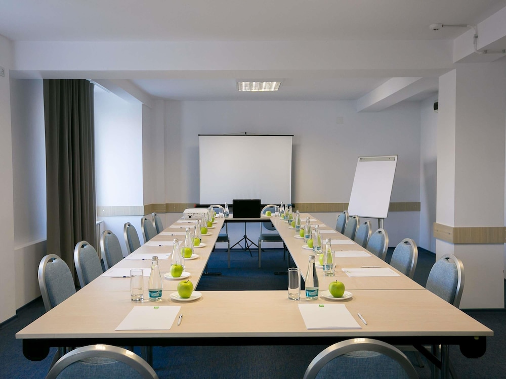 Ibis Styles Dunarea Galati 38/50