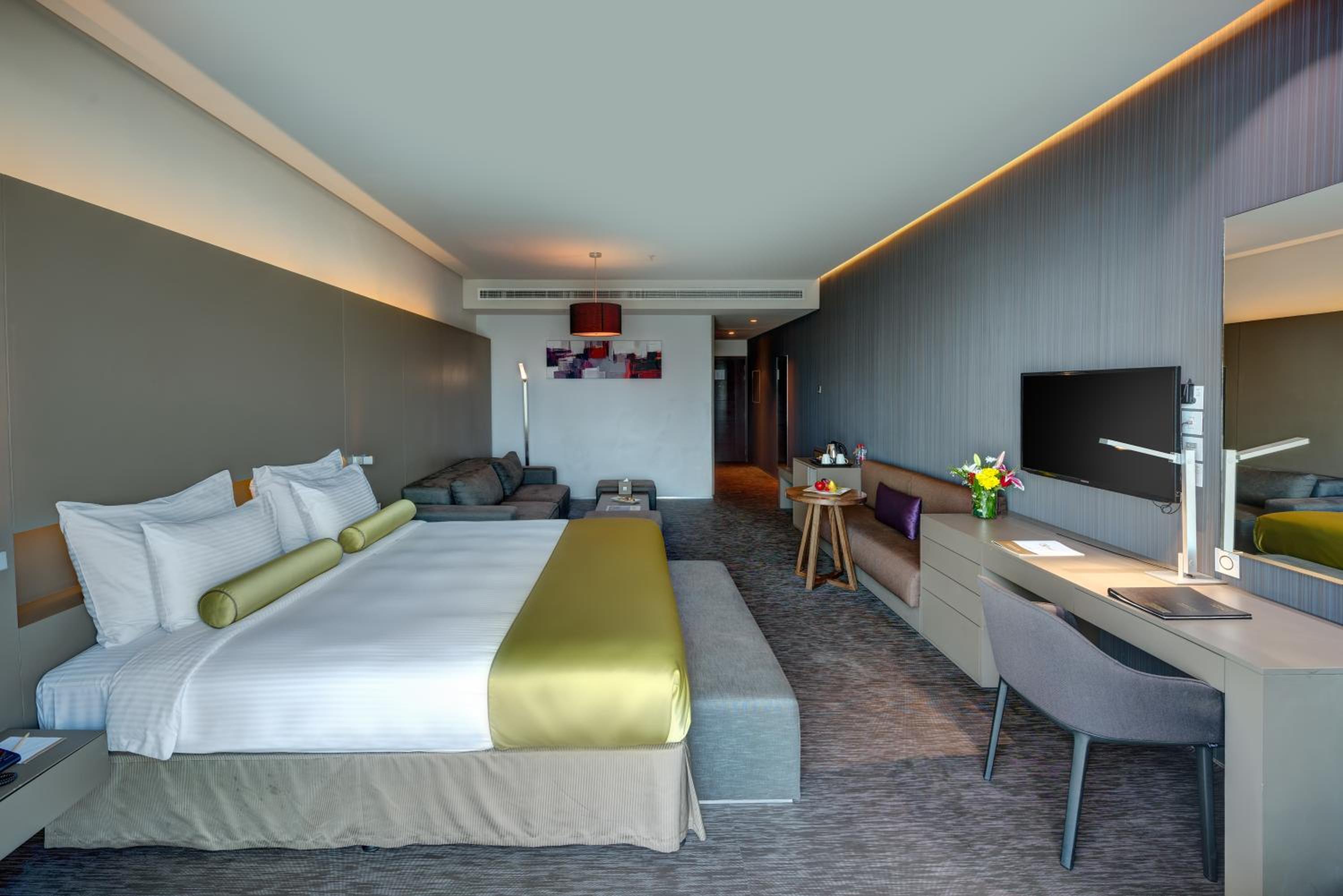 Premium, King Bed, Lagoon View