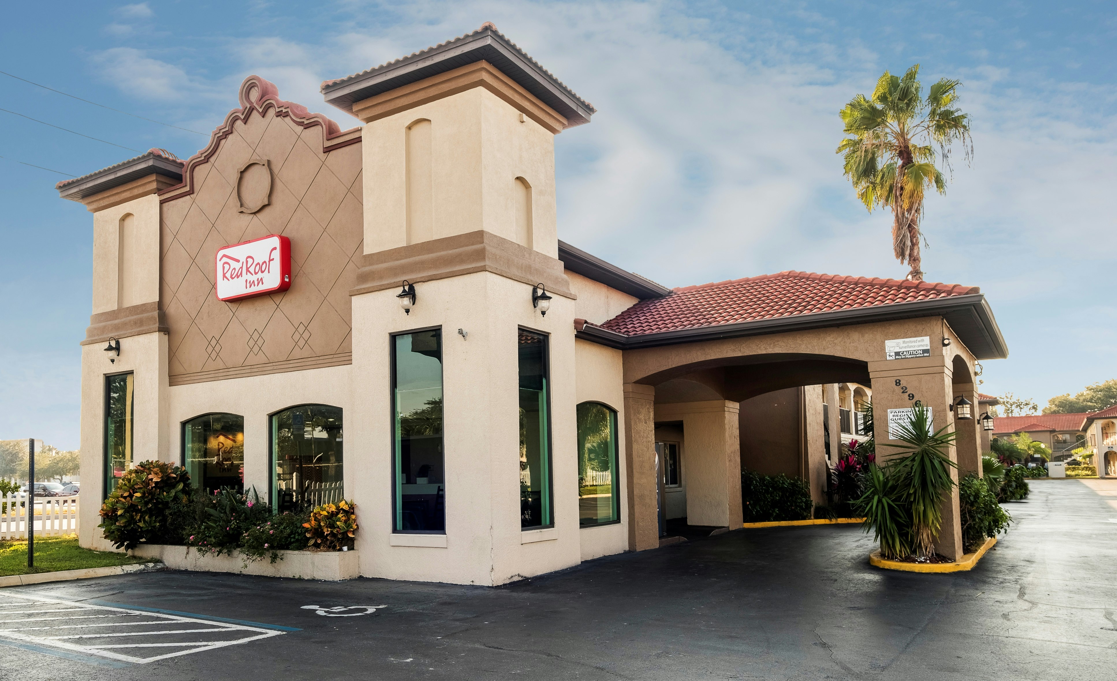 Red Roof Inn Orlando South-Florida Mall 4/34