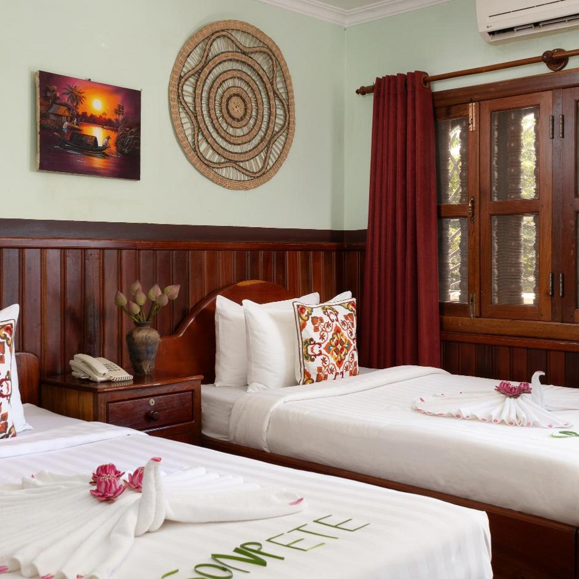 غرفة ديلوكس بسرير مزدوج أو سريرين منفصلين بشرفة، Siem Reap Center Hotel 7/10