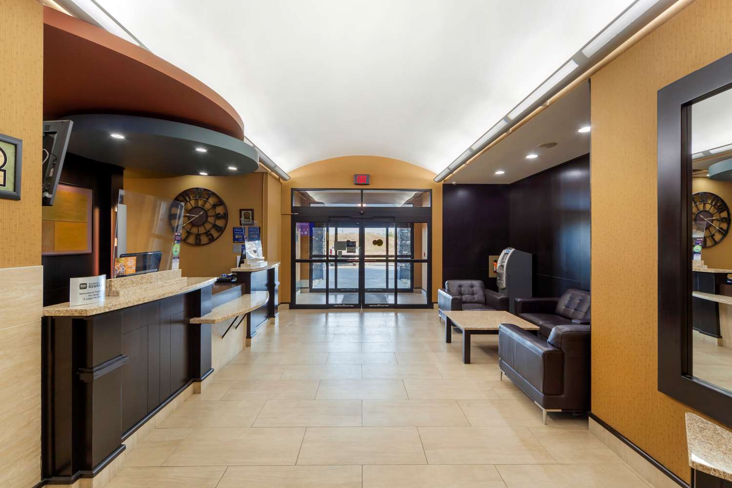 Best Western Plus Sherwood Park Inn and Suites 19/59