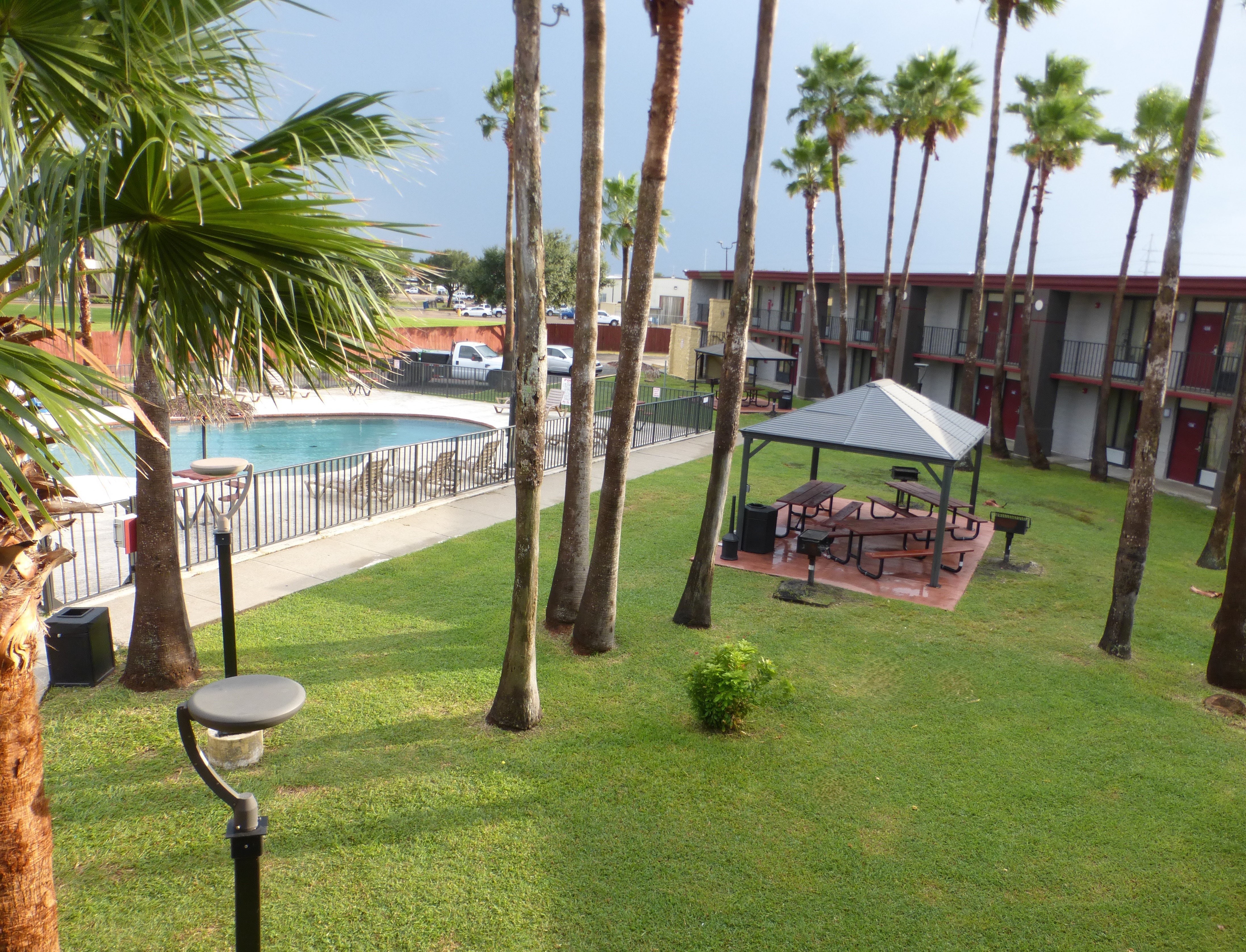 Red Roof Inn Corpus Christi North - Near Downtown 18/18