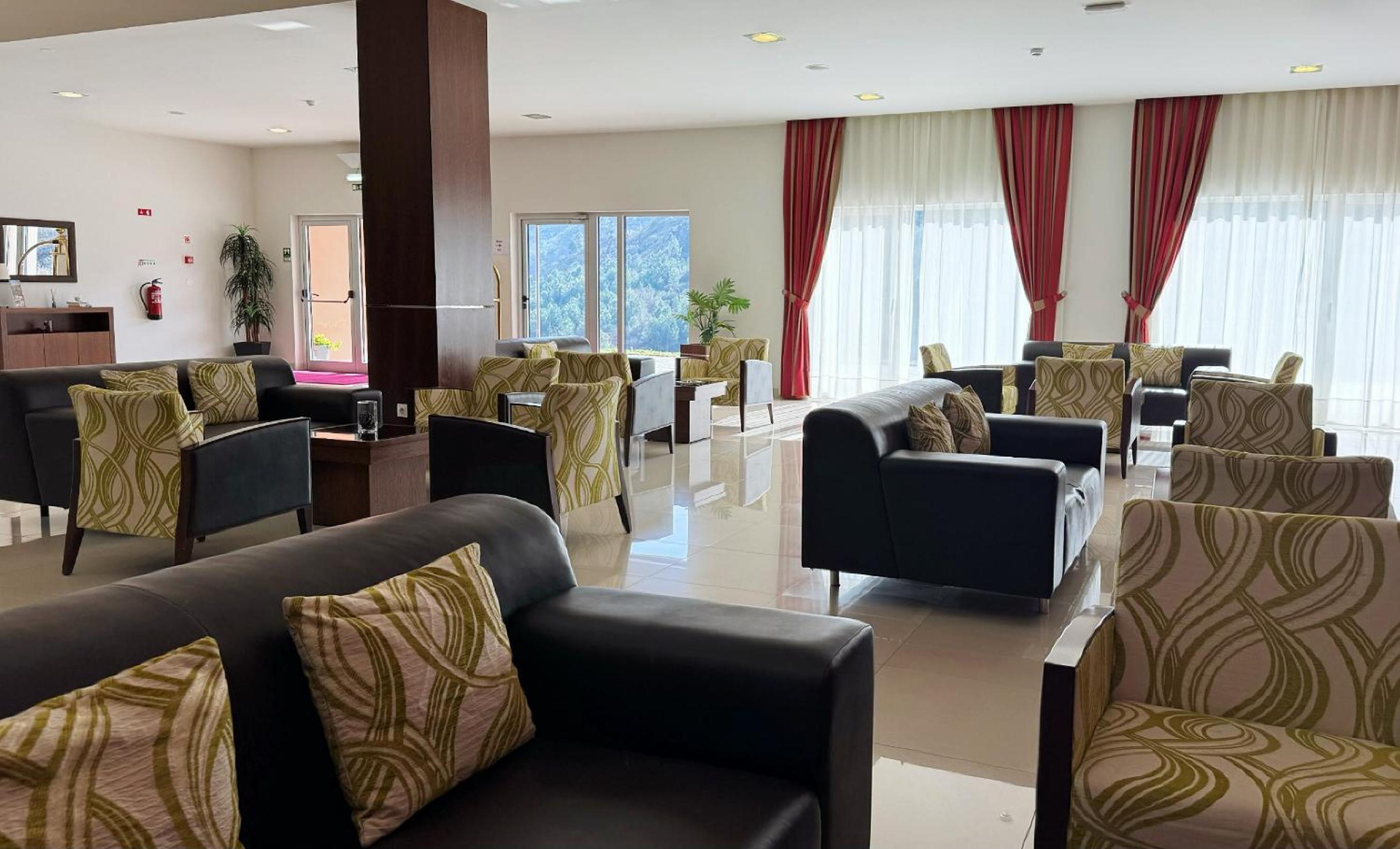 PLACIDO HOTEL DOURO TABUACO 30/48