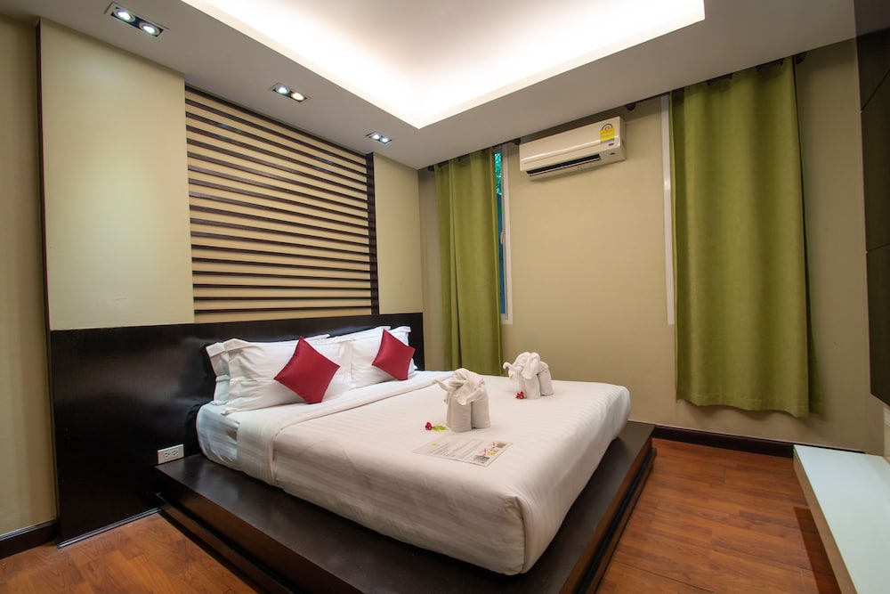 2 BEDROOMS, LUXURY, VILLA, PRIVATE POOL