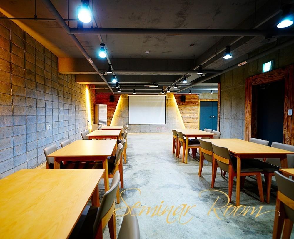 Hwangsil Tourist Hotel 14/28