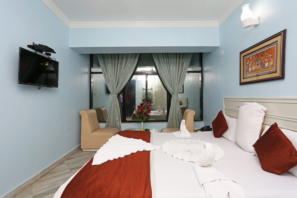 Hotel Niladri 6/25