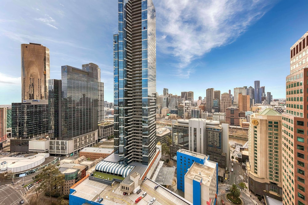 Oaks Melbourne Southbank Suites 39/47
