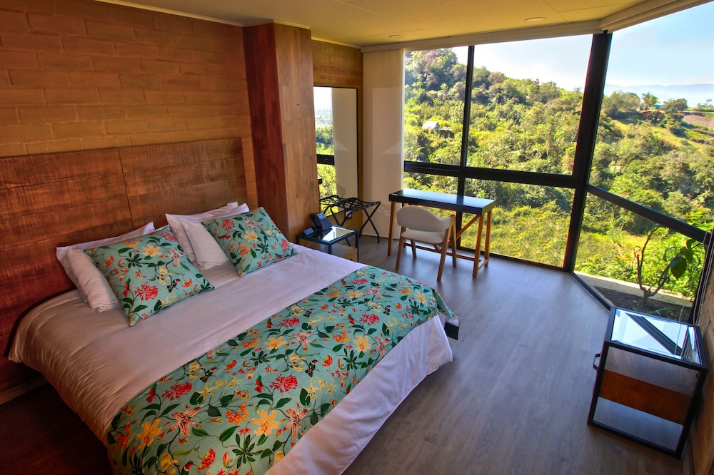 Cannua Lodge 14/50