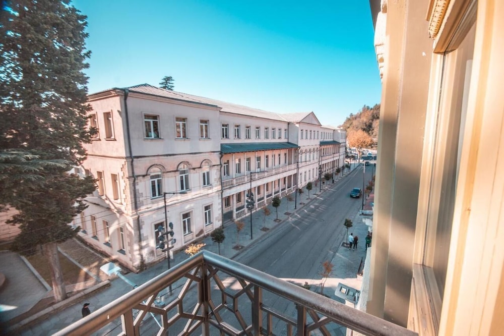 Grand Opera Hotel 2/39