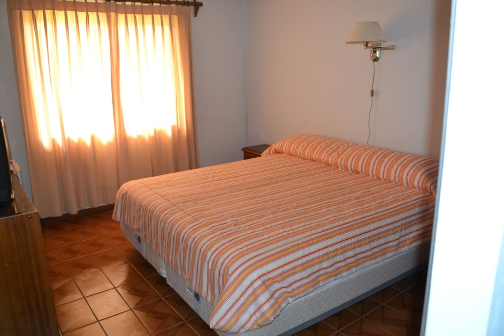 Hotel Victoria 10/34