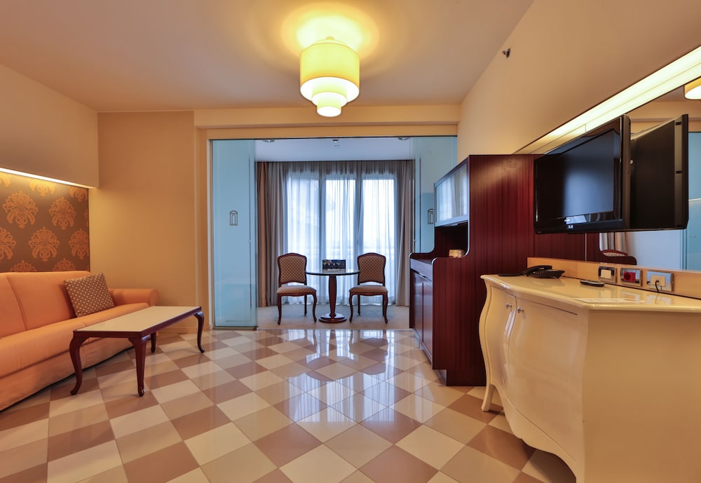 Unahotels Expo Fiera Milano 42/66