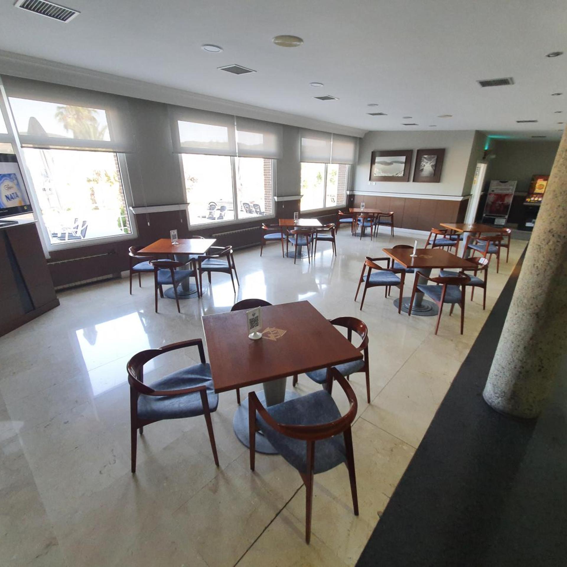 Hotel Azar 40/59