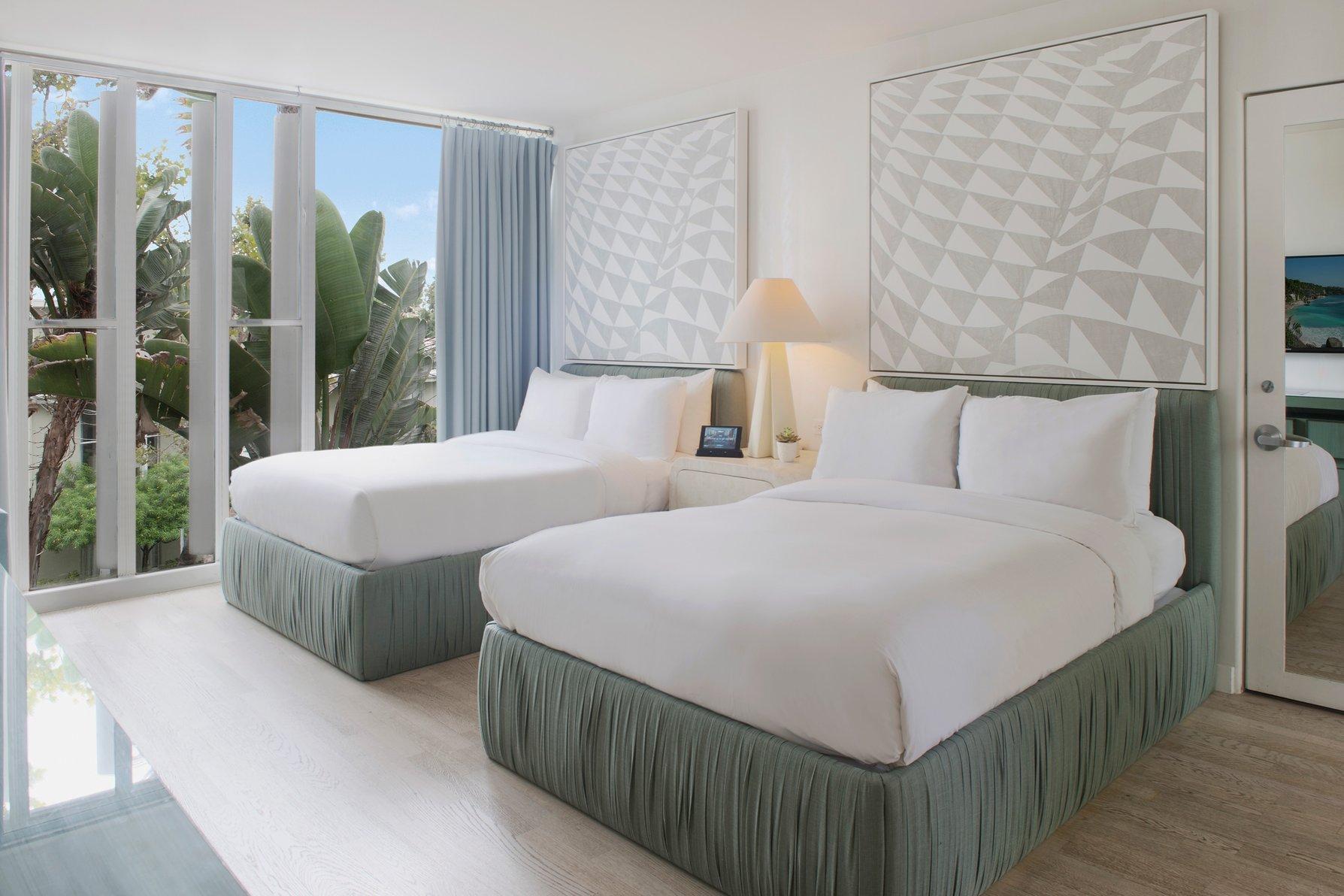 Guest Room, Deluxe, 2 Double Beds