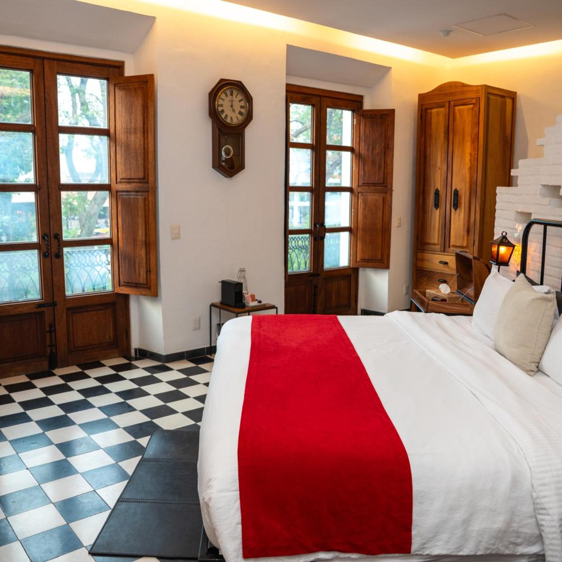 Master, Suite, Balcony