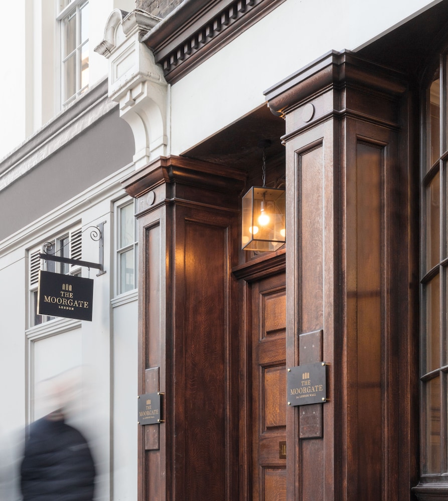 The Moorgate 23/46