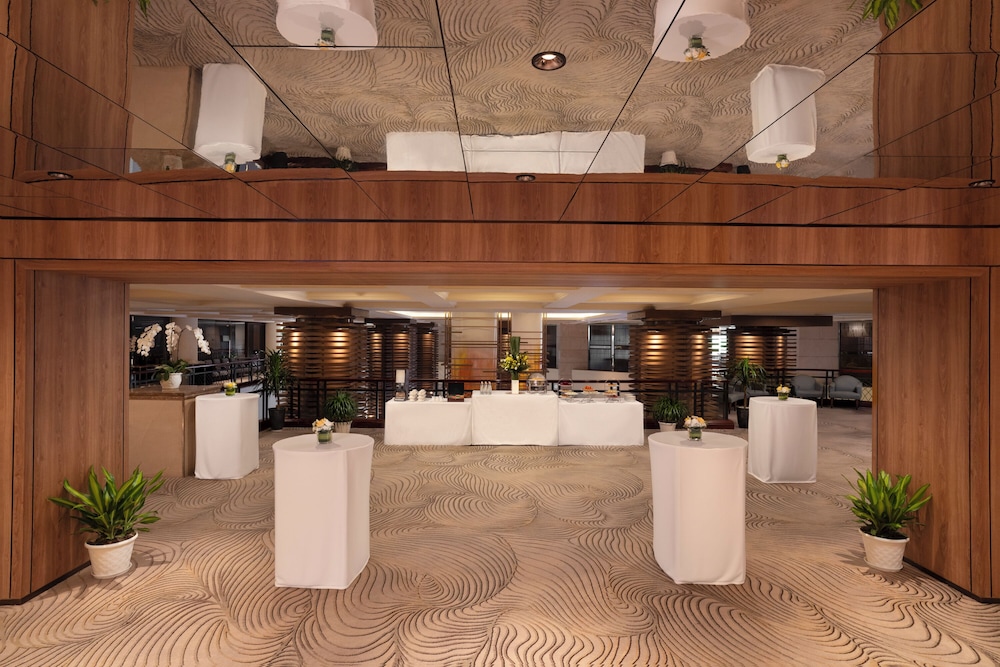 Pan Pacific Hanoi 10/72