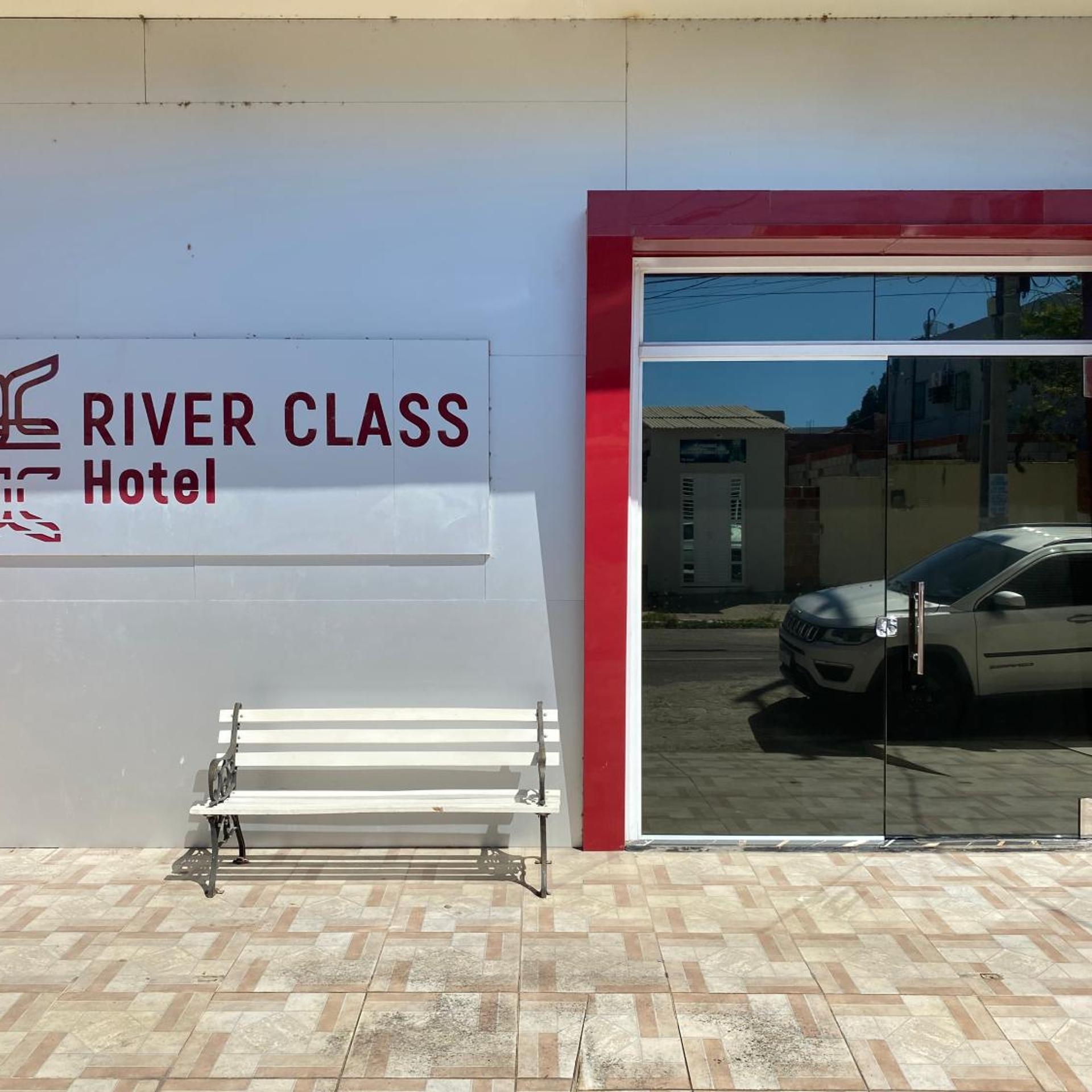 River Class Hotel 41/50